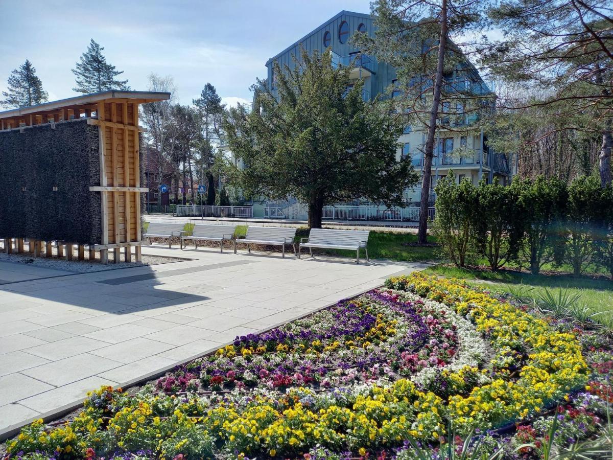 Apartament Rezydencja Bursztyn Swinoujscie Exterior foto